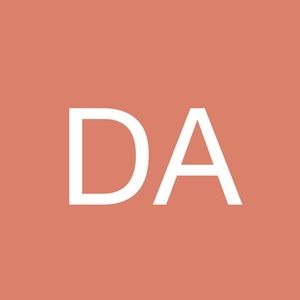 Meet your Posher, Daniela